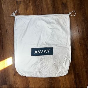 AWAY white Dust Bag